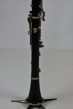 Load image into Gallery viewer, Selmer 1401 Bb Clarinet
