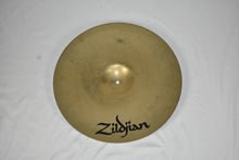 Load image into Gallery viewer, Zildjian 18&quot; A Custom Fast Crash Cymbal

